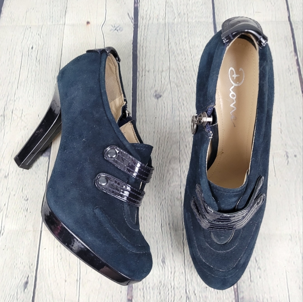 DIONE | side zip suede heeled shoes